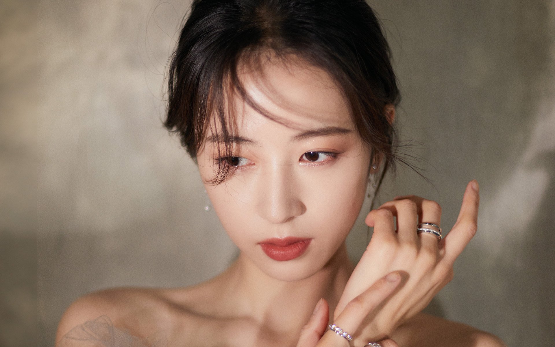 当铜墙铁壁遇见破茧成蝶，快船的防守艺术与范弗利特的心灵突围