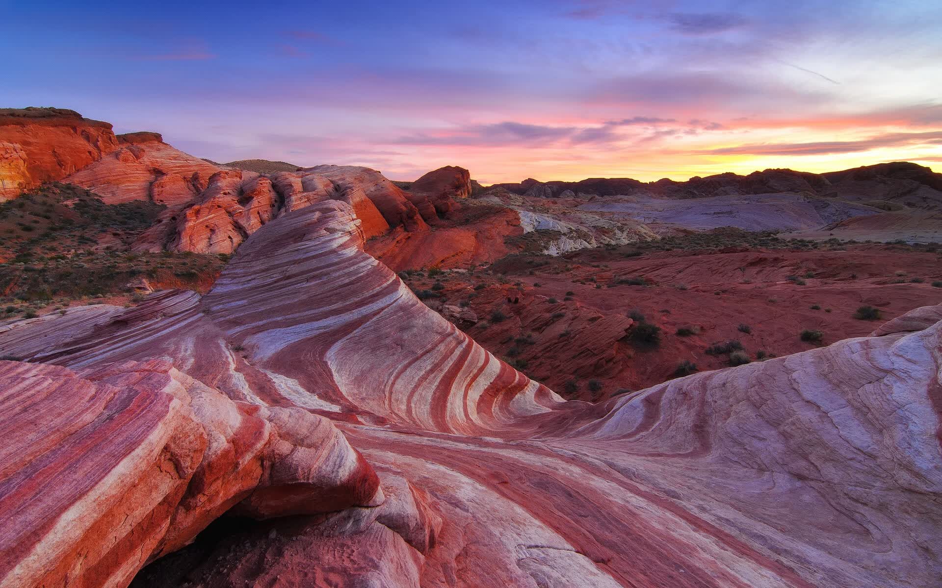 爱游戏APP-冰火之歌，2026世界杯冰岛绝境重生，阿诺德率队斩杀三狮军团